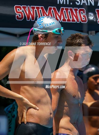 Thumbnail 1 in CIF-SS Division 3 Finals photogallery.