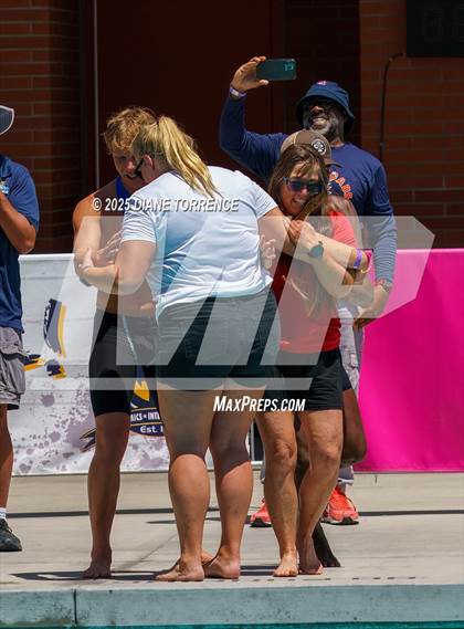 Thumbnail 2 in CIF-SS Division 3 Finals photogallery.