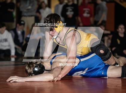 Thumbnail 2 in PIAA AA Regional State Qualifier photogallery.