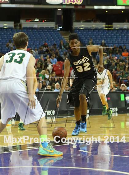 Thumbnail 3 in Bishop Montgomery vs. Moreau Catholic (CIF State D2 Final) photogallery.