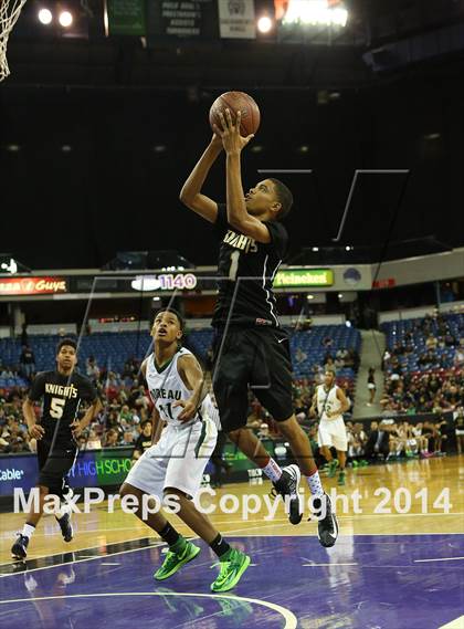 Thumbnail 1 in Bishop Montgomery vs. Moreau Catholic (CIF State D2 Final) photogallery.