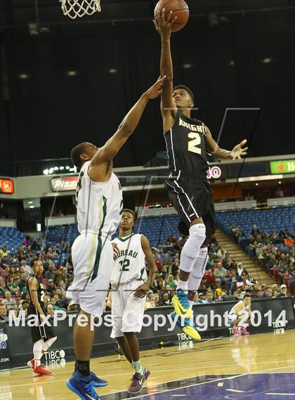 Thumbnail 1 in Bishop Montgomery vs. Moreau Catholic (CIF State D2 Final) photogallery.