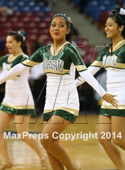 Thumbnail 2 in Bishop Montgomery vs. Moreau Catholic (CIF State D2 Final) photogallery.