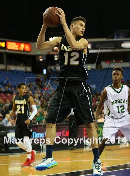 Thumbnail 1 in Bishop Montgomery vs. Moreau Catholic (CIF State D2 Final) photogallery.