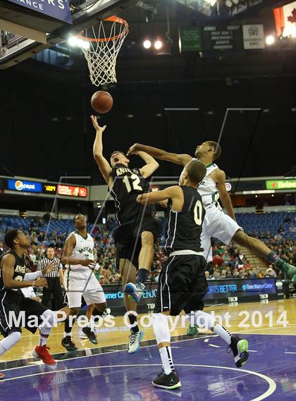 Thumbnail 2 in Bishop Montgomery vs. Moreau Catholic (CIF State D2 Final) photogallery.