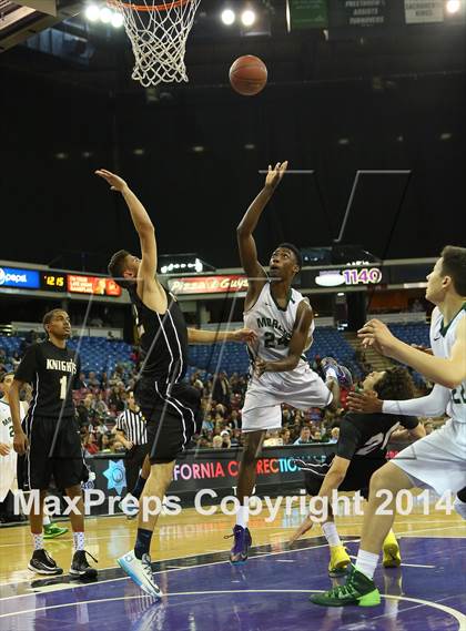 Thumbnail 1 in Bishop Montgomery vs. Moreau Catholic (CIF State D2 Final) photogallery.