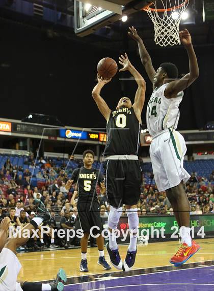 Thumbnail 1 in Bishop Montgomery vs. Moreau Catholic (CIF State D2 Final) photogallery.