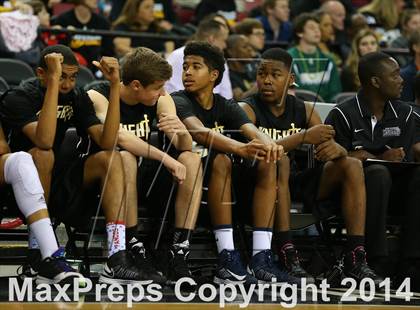 Thumbnail 3 in Bishop Montgomery vs. Moreau Catholic (CIF State D2 Final) photogallery.