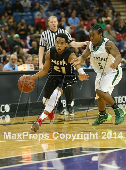 Thumbnail 1 in Bishop Montgomery vs. Moreau Catholic (CIF State D2 Final) photogallery.