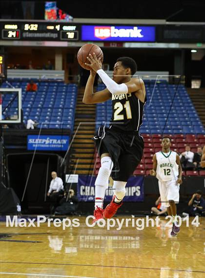 Thumbnail 1 in Bishop Montgomery vs. Moreau Catholic (CIF State D2 Final) photogallery.