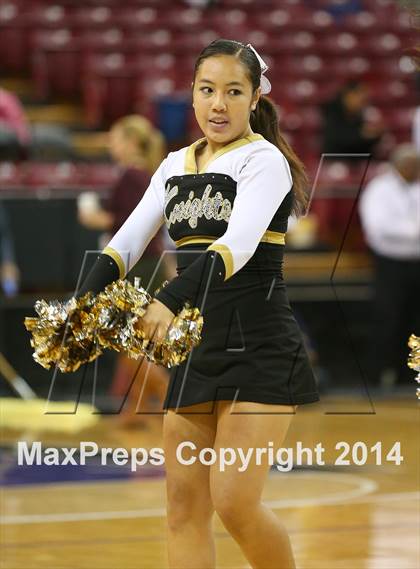 Thumbnail 3 in Bishop Montgomery vs. Moreau Catholic (CIF State D2 Final) photogallery.