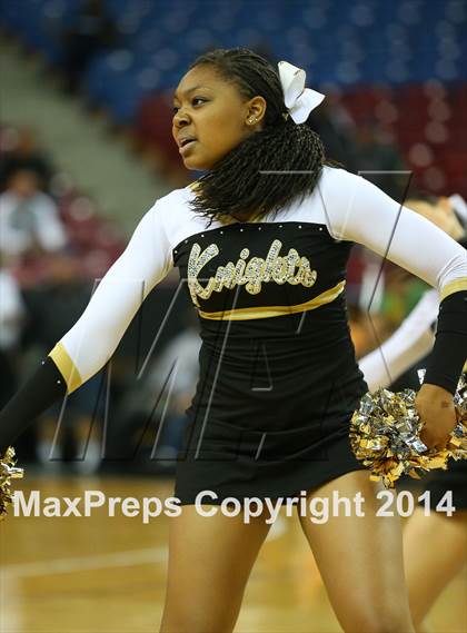 Thumbnail 1 in Bishop Montgomery vs. Moreau Catholic (CIF State D2 Final) photogallery.