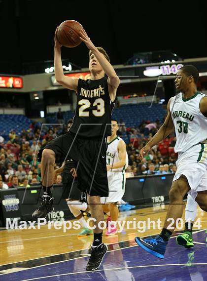 Thumbnail 2 in Bishop Montgomery vs. Moreau Catholic (CIF State D2 Final) photogallery.
