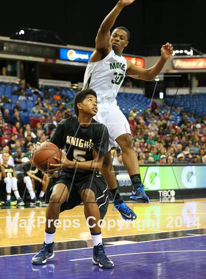 Thumbnail 3 in Bishop Montgomery vs. Moreau Catholic (CIF State D2 Final) photogallery.