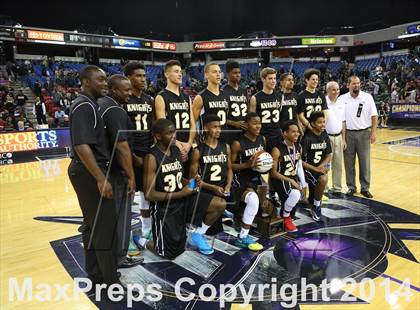 Thumbnail 1 in Bishop Montgomery vs. Moreau Catholic (CIF State D2 Final) photogallery.