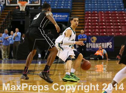 Thumbnail 2 in Bishop Montgomery vs. Moreau Catholic (CIF State D2 Final) photogallery.