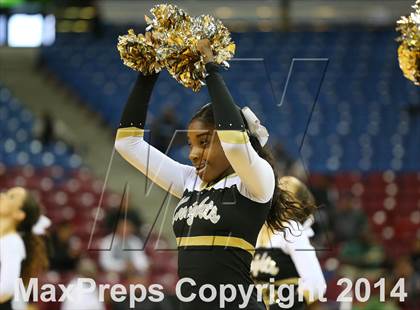 Thumbnail 2 in Bishop Montgomery vs. Moreau Catholic (CIF State D2 Final) photogallery.
