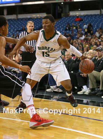 Thumbnail 1 in Bishop Montgomery vs. Moreau Catholic (CIF State D2 Final) photogallery.