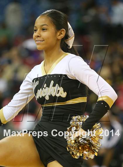 Thumbnail 1 in Bishop Montgomery vs. Moreau Catholic (CIF State D2 Final) photogallery.