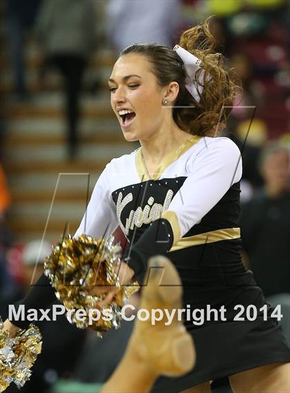 Thumbnail 3 in Bishop Montgomery vs. Moreau Catholic (CIF State D2 Final) photogallery.