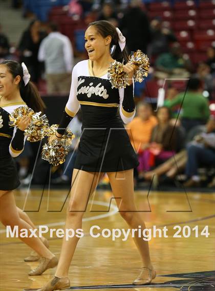 Thumbnail 1 in Bishop Montgomery vs. Moreau Catholic (CIF State D2 Final) photogallery.