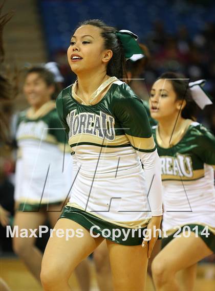 Thumbnail 2 in Bishop Montgomery vs. Moreau Catholic (CIF State D2 Final) photogallery.