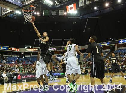 Thumbnail 1 in Bishop Montgomery vs. Moreau Catholic (CIF State D2 Final) photogallery.