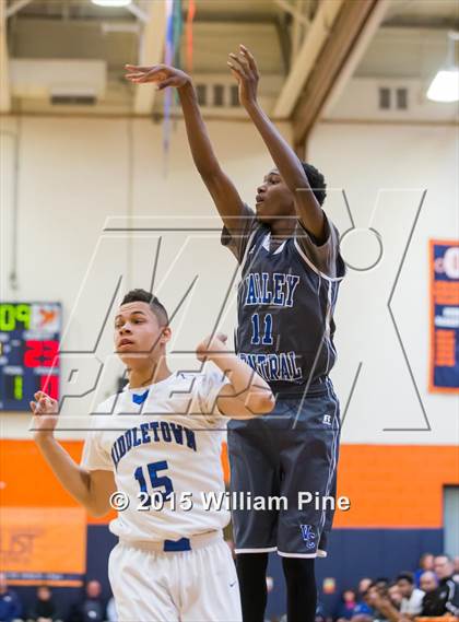 Thumbnail 2 in Middletown vs. Valley Central (Section 9 Class AA Final) photogallery.