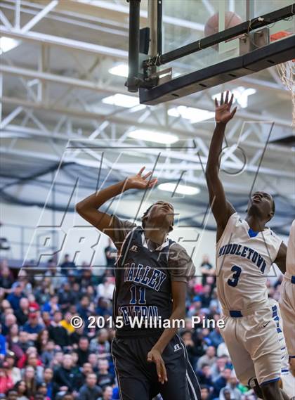 Thumbnail 1 in Middletown vs. Valley Central (Section 9 Class AA Final) photogallery.