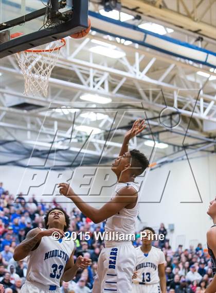 Thumbnail 3 in Middletown vs. Valley Central (Section 9 Class AA Final) photogallery.