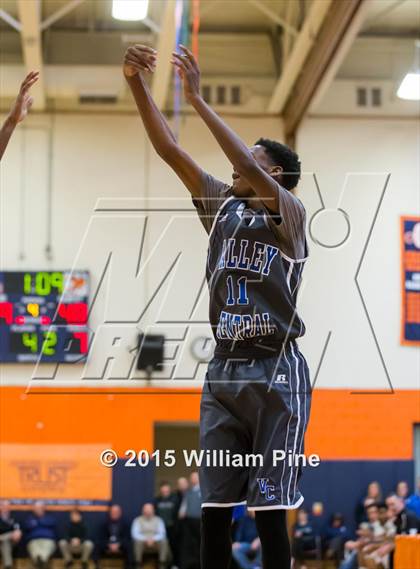 Thumbnail 1 in Middletown vs. Valley Central (Section 9 Class AA Final) photogallery.