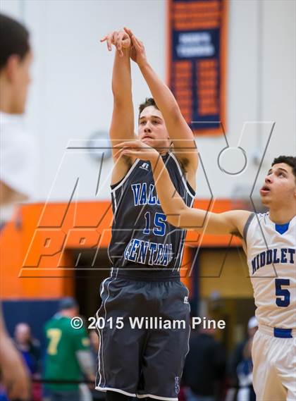 Thumbnail 1 in Middletown vs. Valley Central (Section 9 Class AA Final) photogallery.