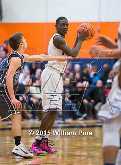 Thumbnail 3 in Middletown vs. Valley Central (Section 9 Class AA Final) photogallery.