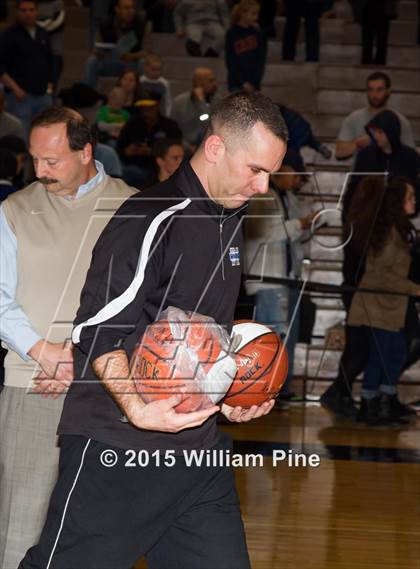 Thumbnail 1 in Middletown vs. Valley Central (Section 9 Class AA Final) photogallery.