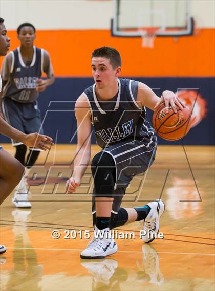 Thumbnail 1 in Middletown vs. Valley Central (Section 9 Class AA Final) photogallery.