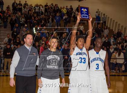 Thumbnail 2 in Middletown vs. Valley Central (Section 9 Class AA Final) photogallery.