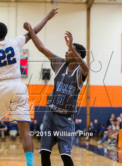 Thumbnail 3 in Middletown vs. Valley Central (Section 9 Class AA Final) photogallery.