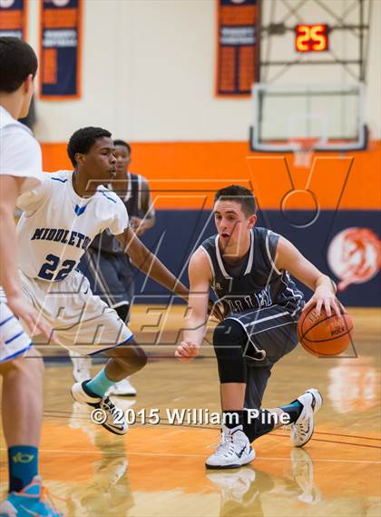 Thumbnail 3 in Middletown vs. Valley Central (Section 9 Class AA Final) photogallery.
