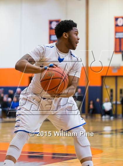 Thumbnail 1 in Middletown vs. Valley Central (Section 9 Class AA Final) photogallery.