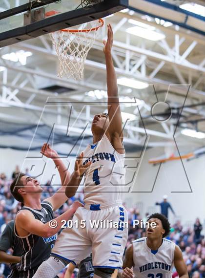 Thumbnail 2 in Middletown vs. Valley Central (Section 9 Class AA Final) photogallery.