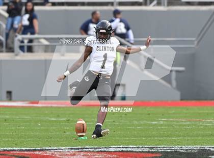 Thumbnail 1 in Clinton @ Reidsville (NCHSAA 2A Final) photogallery.