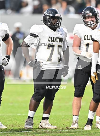 Thumbnail 3 in Clinton @ Reidsville (NCHSAA 2A Final) photogallery.
