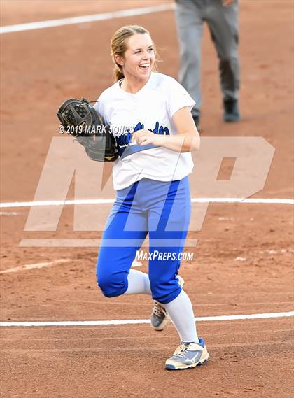 Thumbnail 2 in Benson vs. Camp Verde (AIA 2A Final)  photogallery.