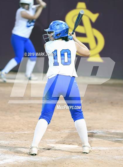 Thumbnail 1 in Benson vs. Camp Verde (AIA 2A Final)  photogallery.