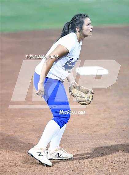 Thumbnail 2 in Benson vs. Camp Verde (AIA 2A Final)  photogallery.