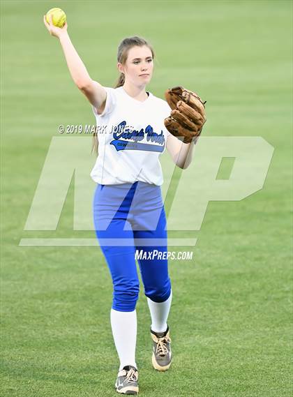 Thumbnail 1 in Benson vs. Camp Verde (AIA 2A Final)  photogallery.
