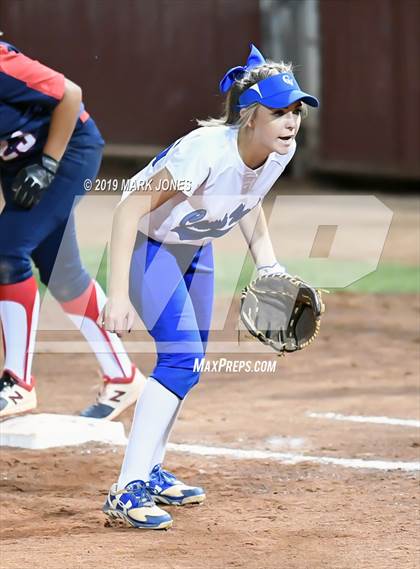 Thumbnail 2 in Benson vs. Camp Verde (AIA 2A Final)  photogallery.