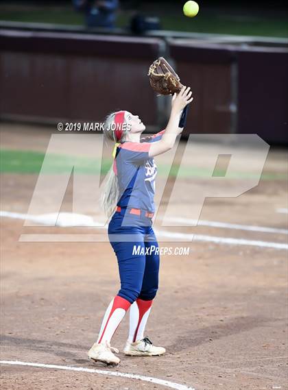 Thumbnail 1 in Benson vs. Camp Verde (AIA 2A Final)  photogallery.