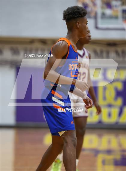 Thumbnail 1 in Southaven @ DeSoto Central photogallery.