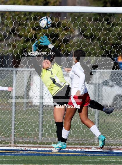 Thumbnail 3 in McClatchy @ St. Francis (River City Raider Cup) photogallery.